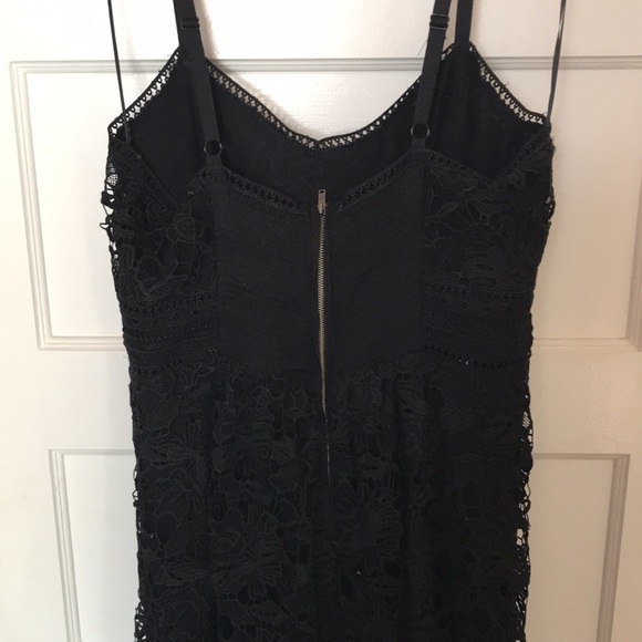 Slim lace midi dress Anthropologie - Picture 8 of 11